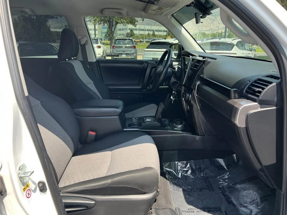 2019 Toyota 4Runner 5th Gen - Image 14 of 19