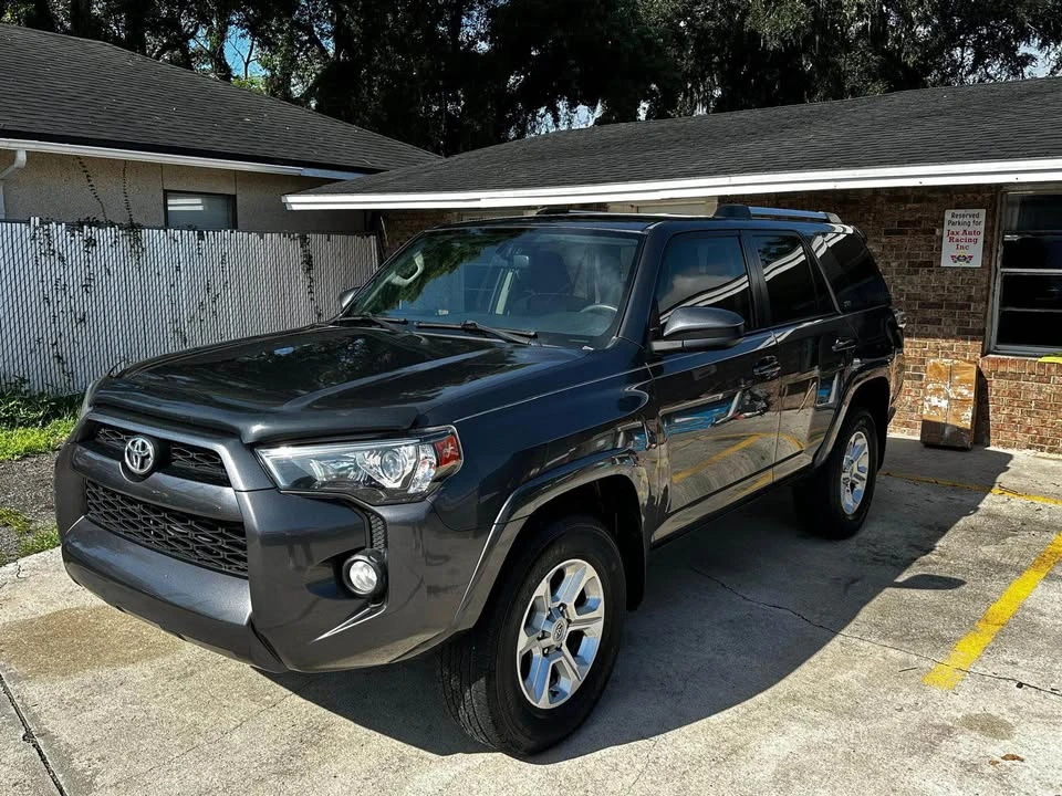 2019 Toyota 4Runner 5th Gen - Image 2 of 10
