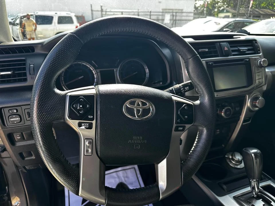 2019 Toyota 4Runner 5th Gen - Image 5 of 10
