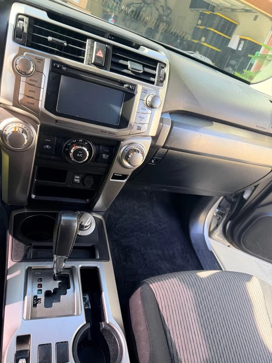 2019 Toyota 4Runner 5th Gen - Image 9 of 17