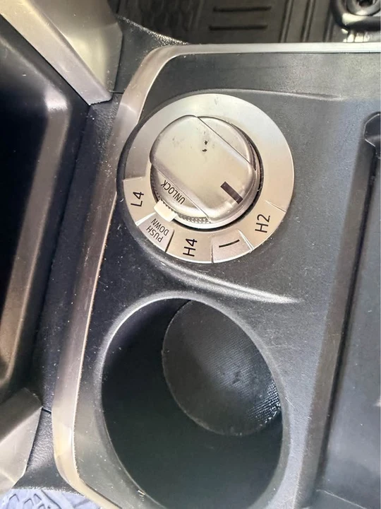 2019 Toyota 4Runner 5th Gen - Image 2 of 17