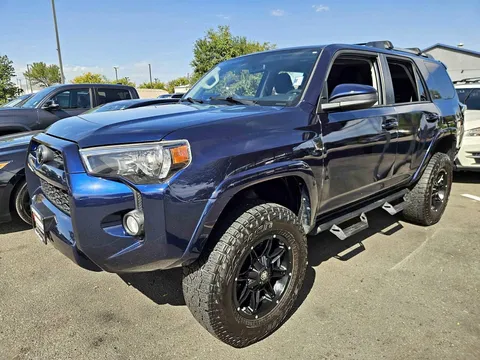 2019 Toyota 4Runner SR5 Sport Utility 4D