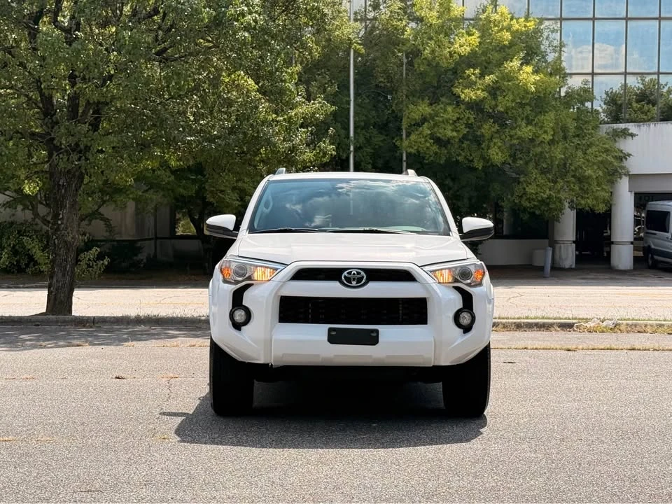 2019 Toyota 4Runner 5th Gen - Image 5 of 20