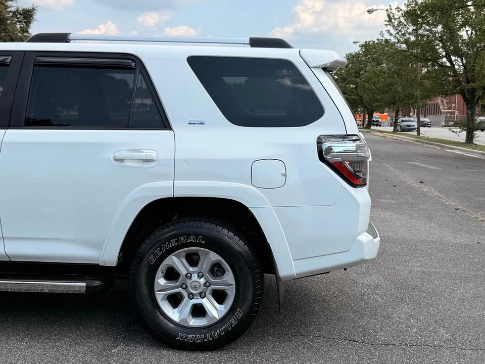 2019 Toyota 4Runner 5th Gen - Image 11 of 20