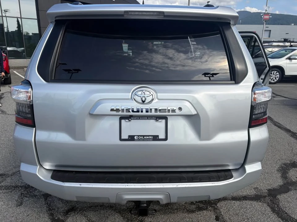 2019 Toyota 4Runner 5th Gen - Image 15 of 20