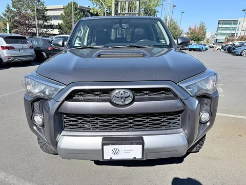 2019 Toyota 4Runner SR5 V6 5A