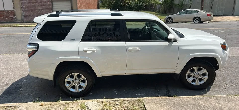 2019 Toyota 4Runner 5th Gen - Image 5 of 20
