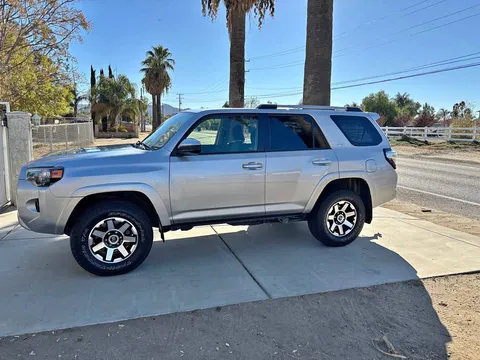 2019 Toyota 4Runner Sport Utility 4D