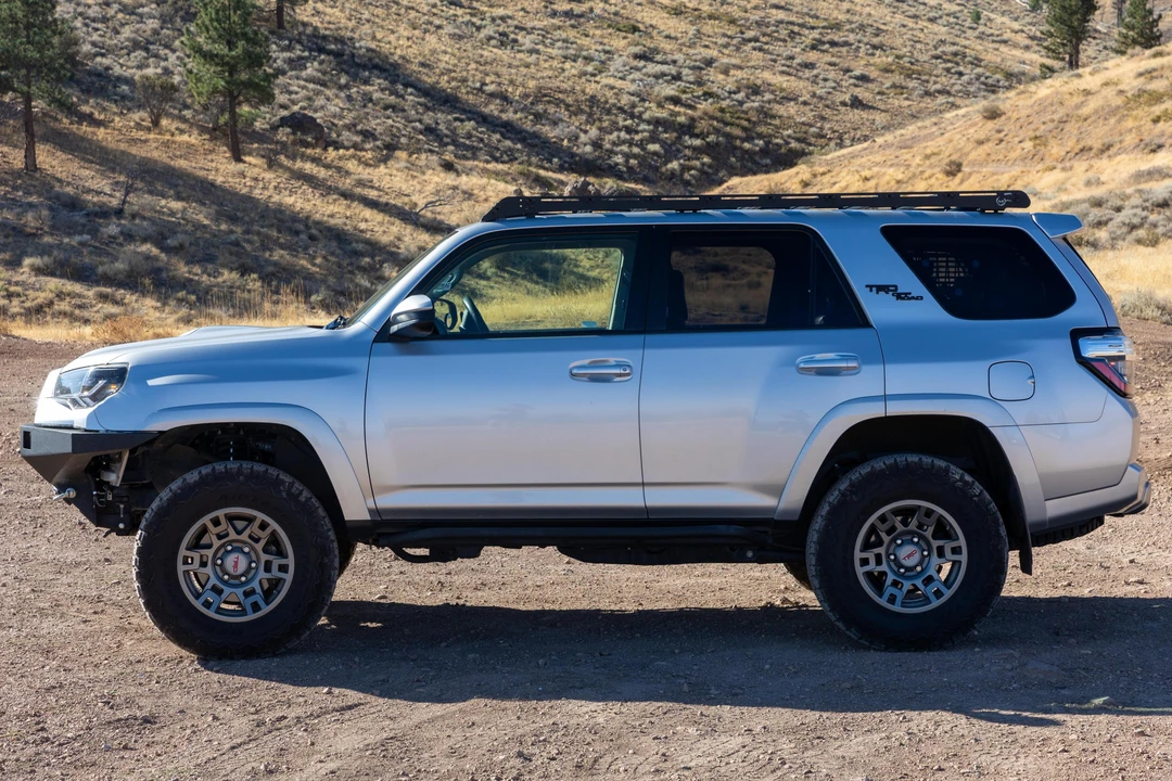 2019 Toyota 4Runner 5th Gen - Image 3 of 31