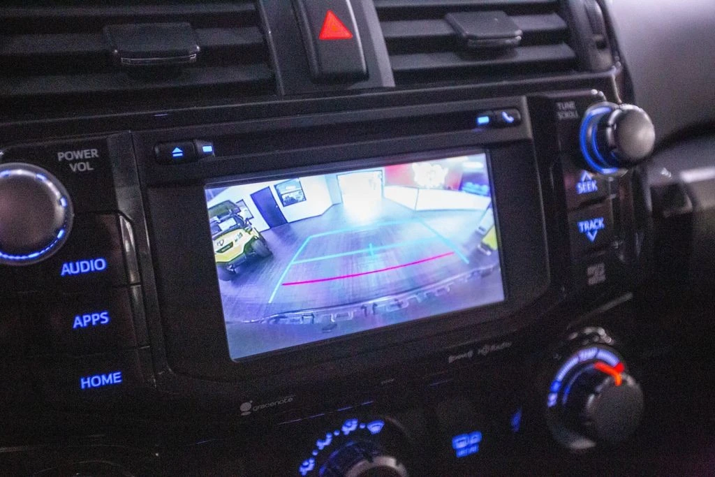 2019 Toyota 4Runner 5th Gen - Image 8 of 11