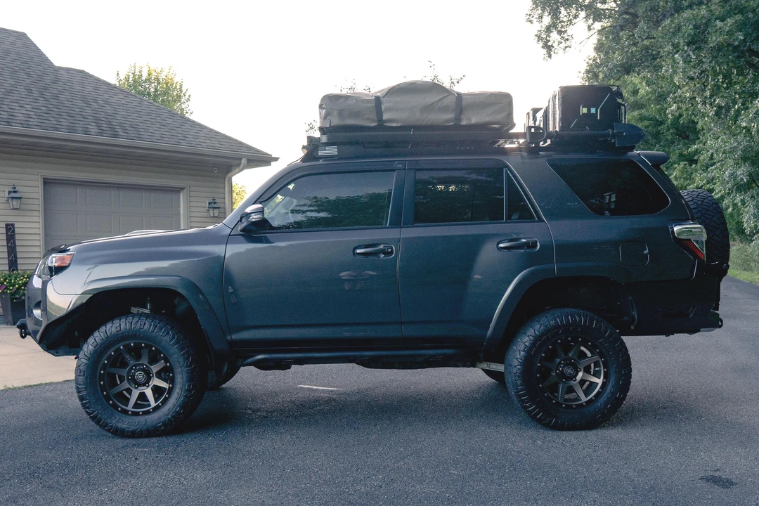 2019 Toyota 4Runner 5th Gen - Image 3 of 31