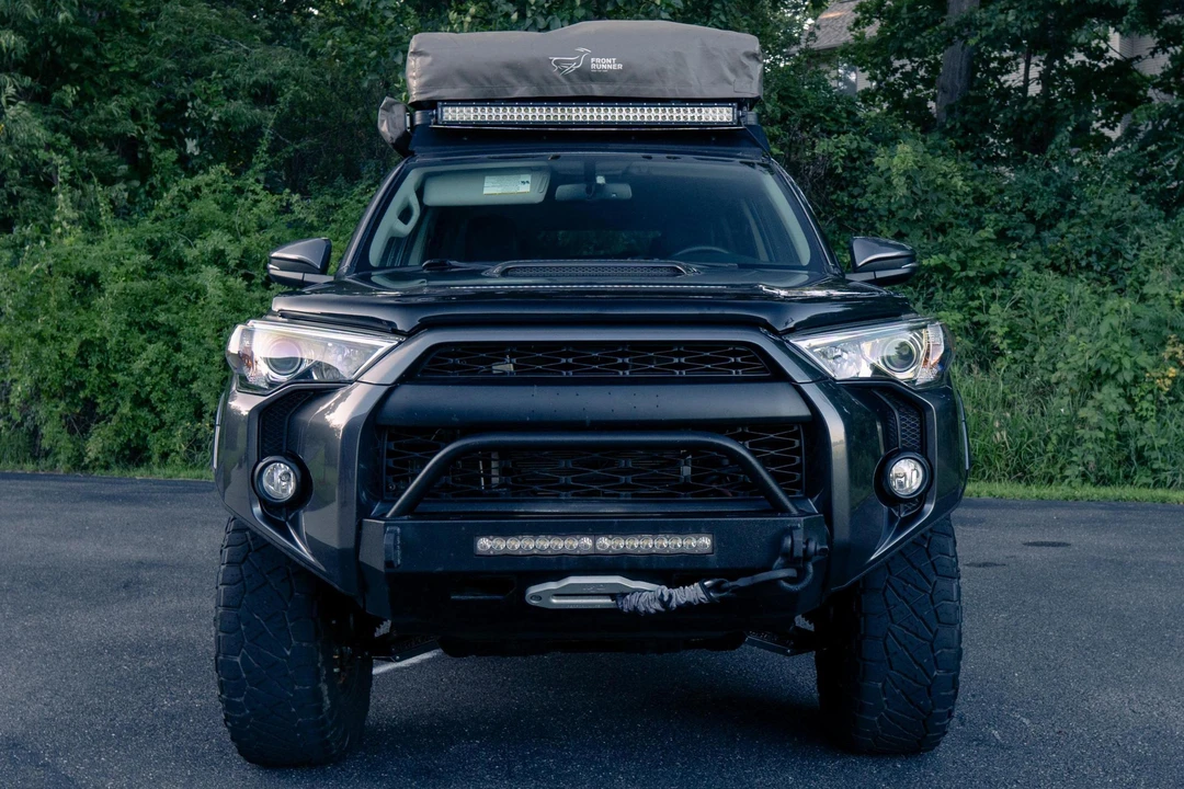 2019 Toyota 4Runner 5th Gen - Image 2 of 31