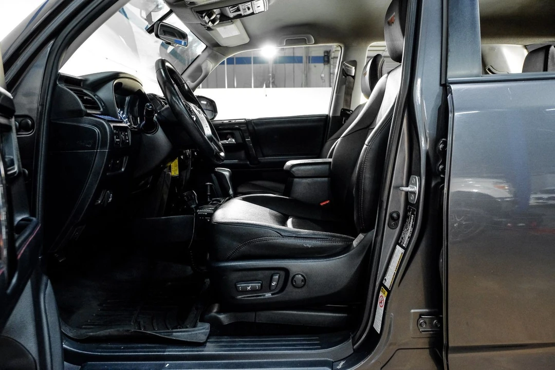 2019 Toyota 4Runner 5th Gen - Image 4 of 12