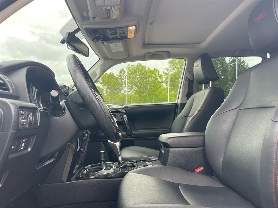 2019 Toyota 4Runner 5th Gen - Image 9 of 12