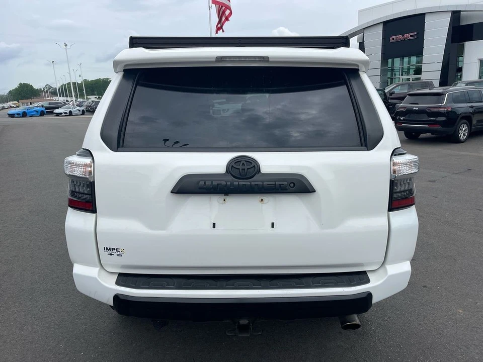 2019 Toyota 4Runner 5th Gen - Image 4 of 12