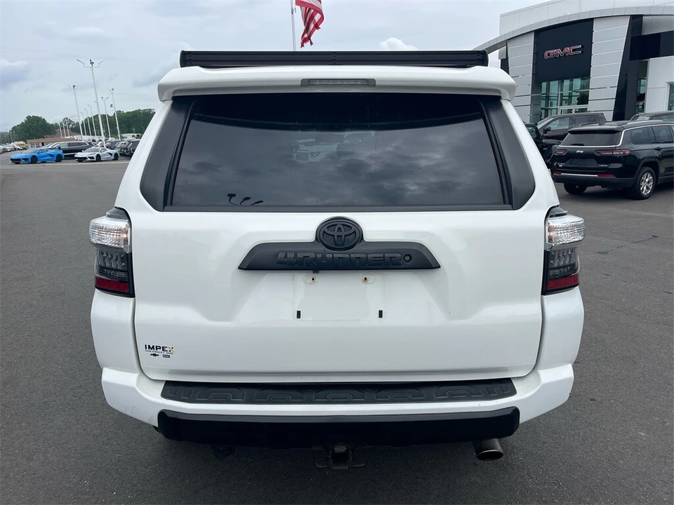 2019 Toyota 4Runner 5th Gen - Image 4 of 12