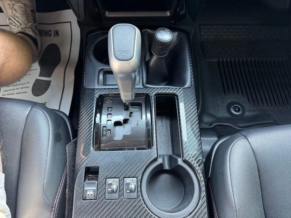 2019 Toyota 4Runner 5th Gen - Image 10 of 11
