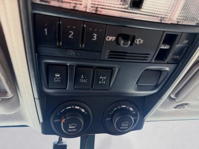 2019 Toyota 4Runner 5th Gen - Image 20 of 31