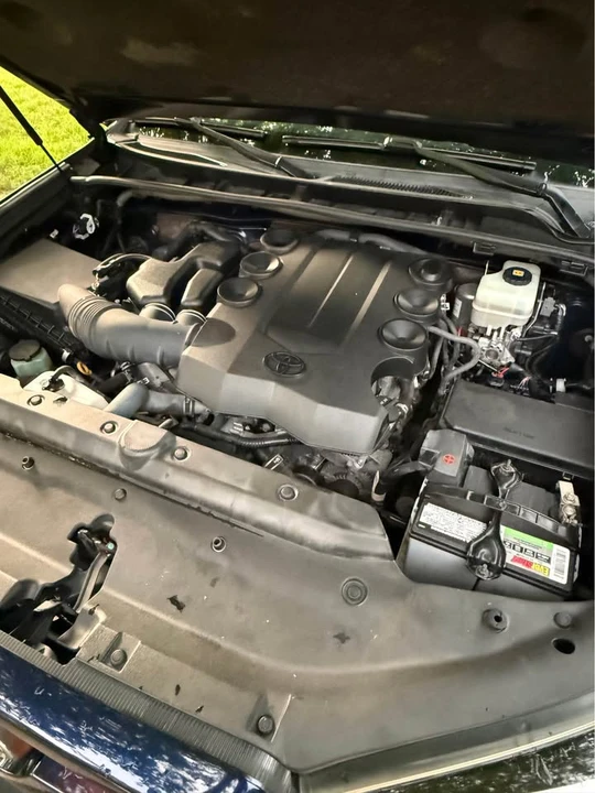 2019 Toyota 4Runner 5th Gen - Image 9 of 15
