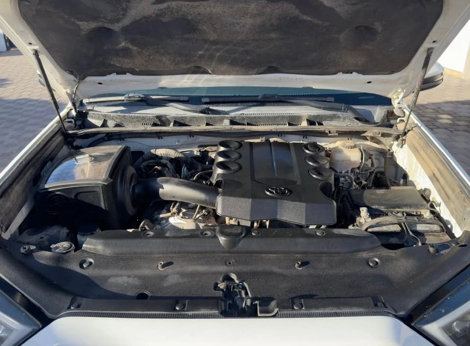 2019 Toyota 4Runner 5th Gen - Image 5 of 10