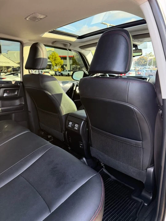 2019 Toyota 4Runner 5th Gen - Image 9 of 11