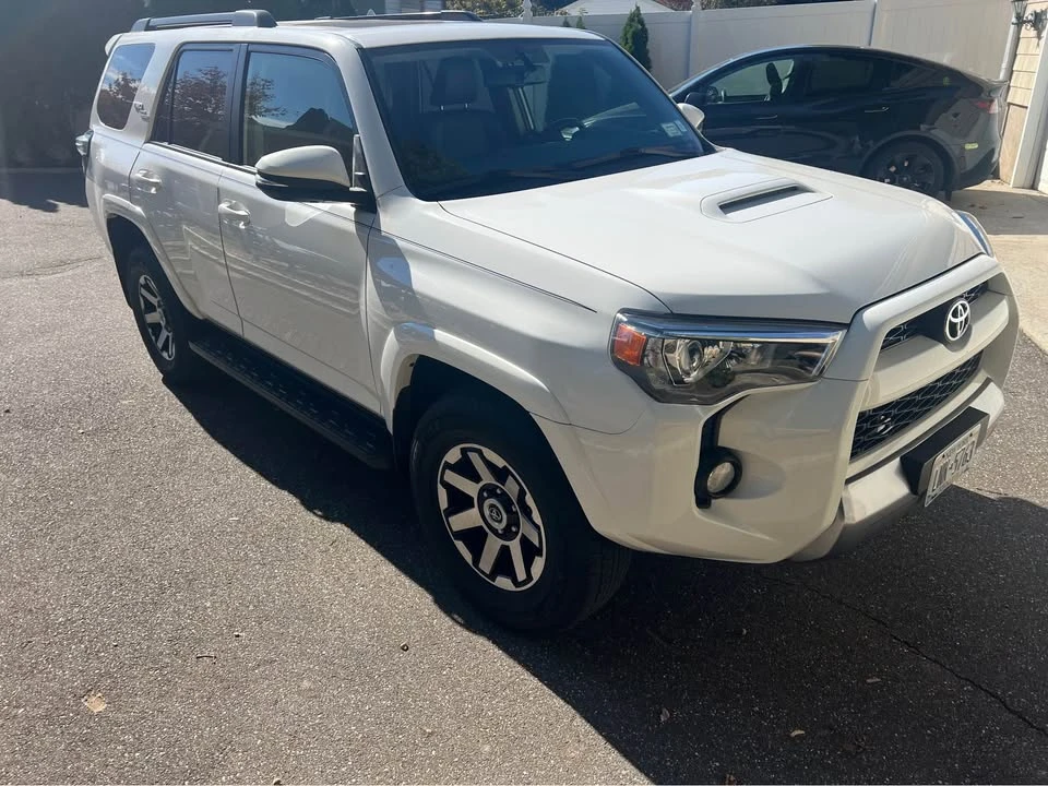 2019 Toyota 4Runner 5th Gen - Image 3 of 14