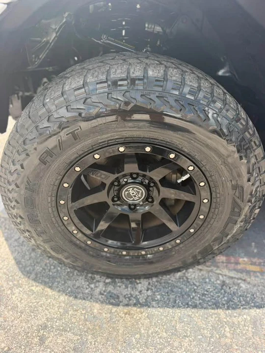 2019 Toyota 4Runner 5th Gen - Image 17 of 20