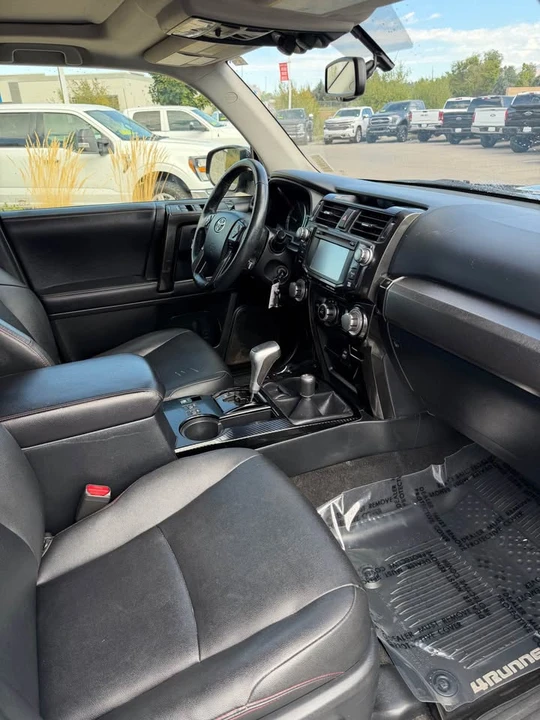 2019 Toyota 4Runner 5th Gen - Image 14 of 18