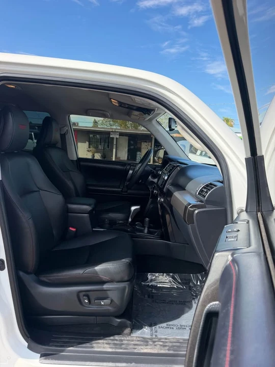 2019 Toyota 4Runner 5th Gen - Image 8 of 14