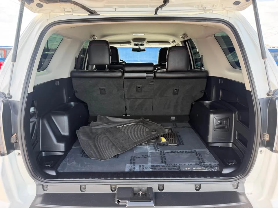 2019 Toyota 4Runner 5th Gen - Image 9 of 14