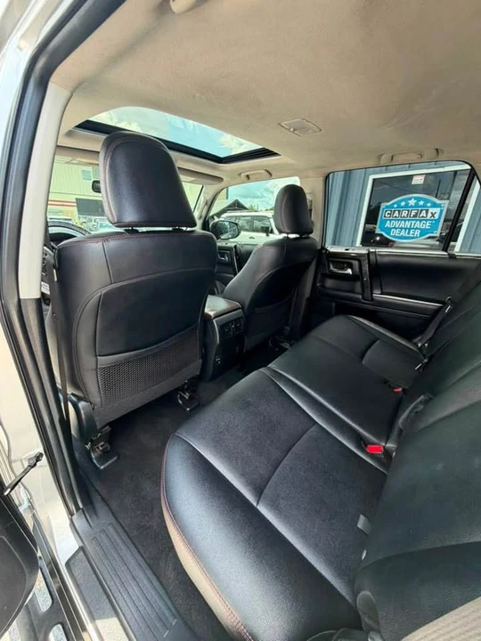 2019 Toyota 4Runner 5th Gen - Image 11 of 20