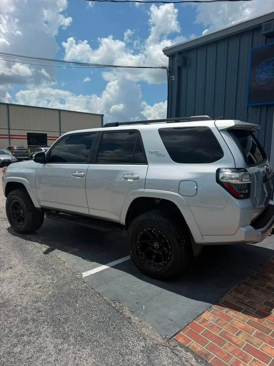 2019 Toyota 4Runner 5th Gen - Image 4 of 20