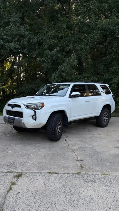 2019 Toyota 4Runner 5th Gen - Image 2 of 2