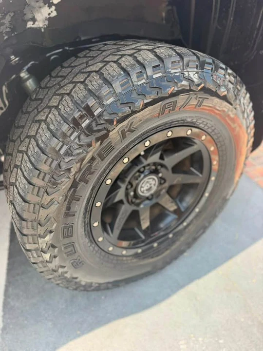 2019 Toyota 4Runner 5th Gen - Image 18 of 20