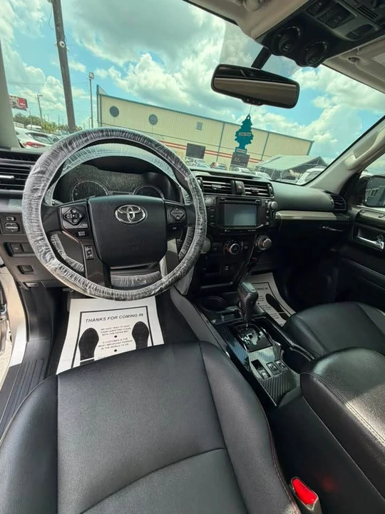 2019 Toyota 4Runner 5th Gen - Image 7 of 20