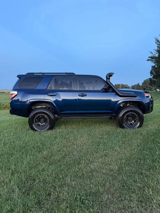 2019 Toyota 4Runner 5th Gen - Image 7 of 11