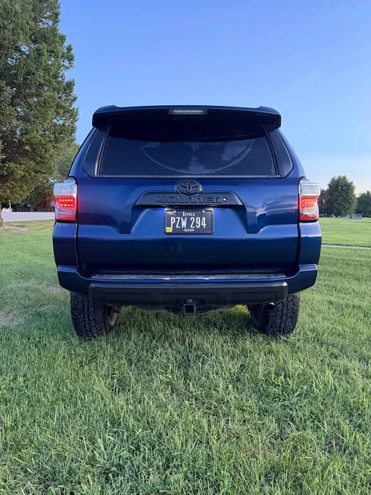 2019 Toyota 4Runner 5th Gen - Image 5 of 11