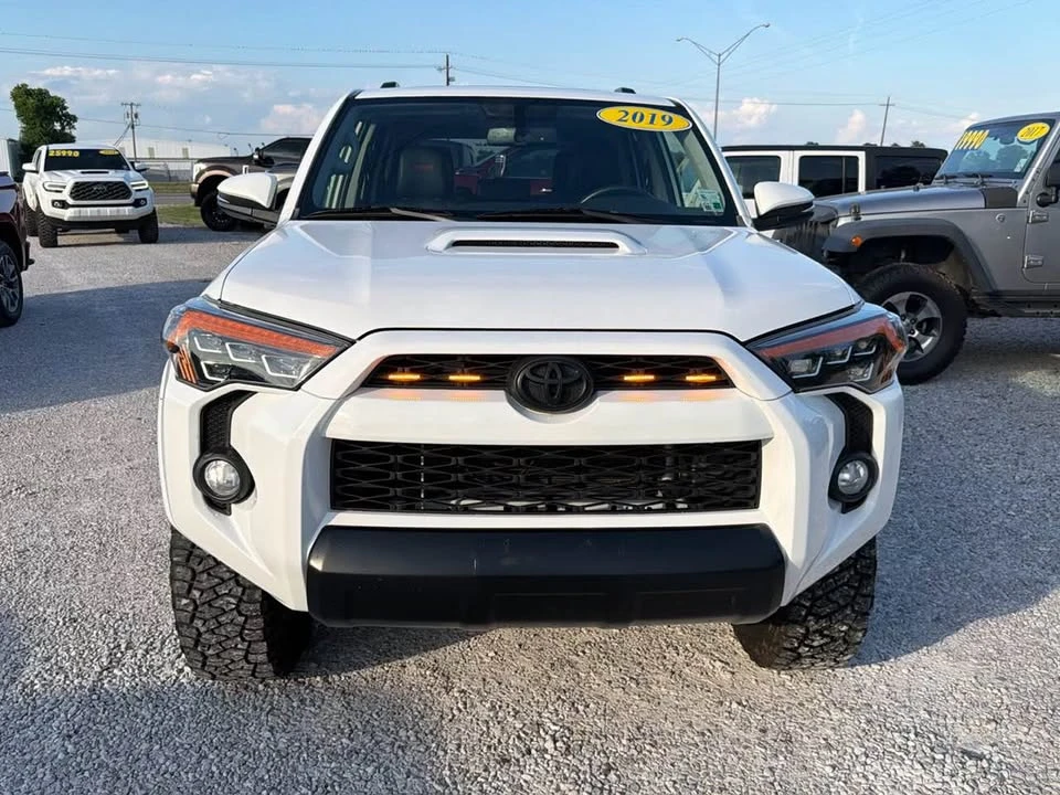 2019 Toyota 4Runner 5th Gen - Image 10 of 20
