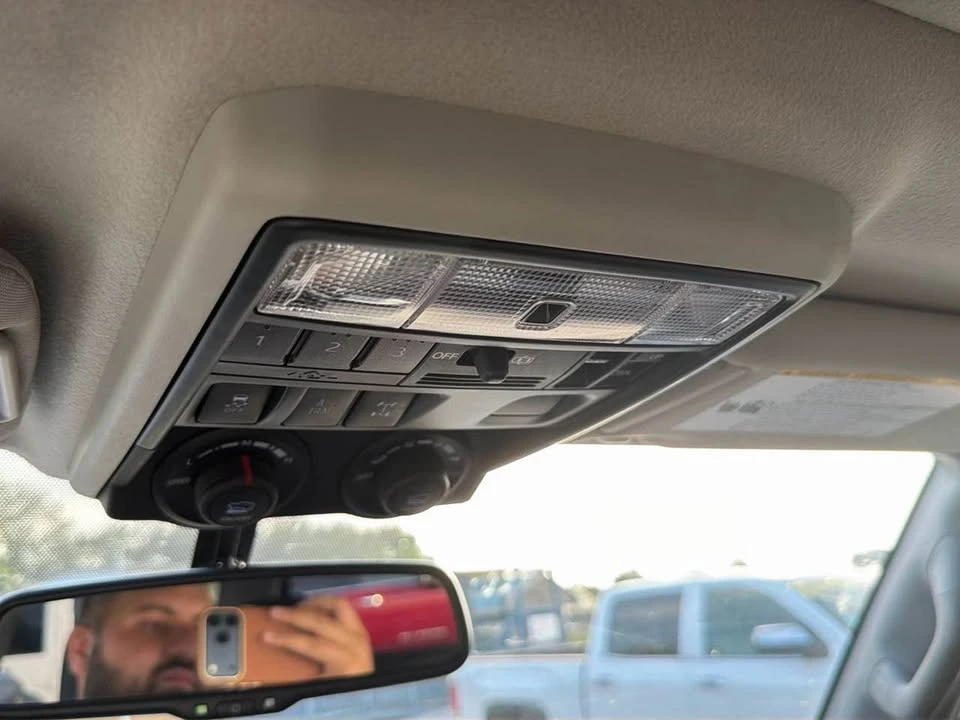 2019 Toyota 4Runner 5th Gen - Image 18 of 20