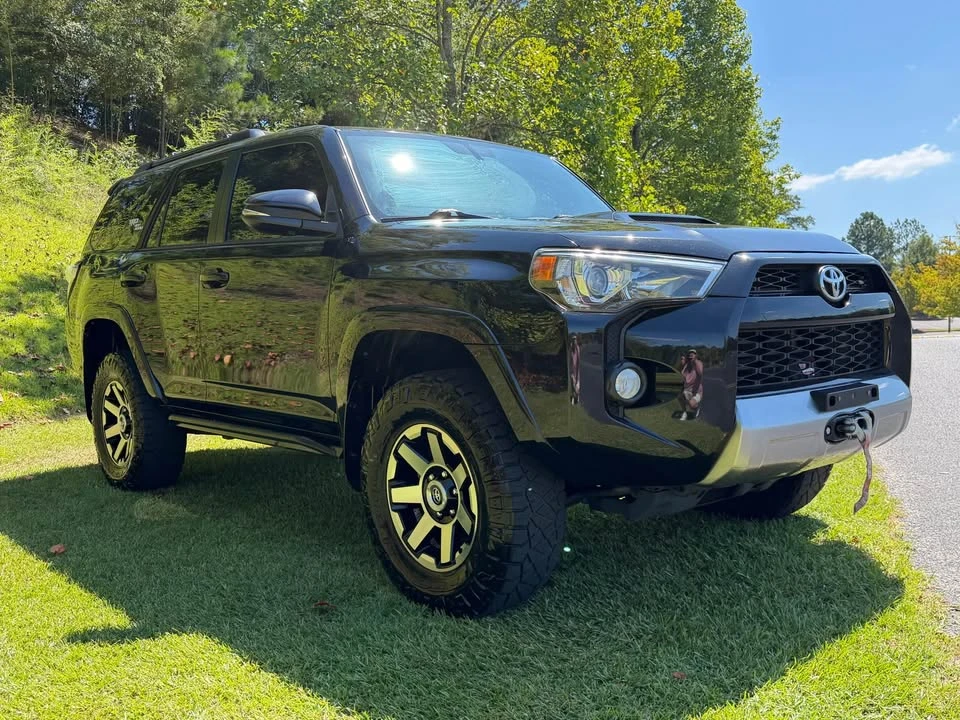 2019 Toyota 4Runner 5th Gen - Image 3 of 20