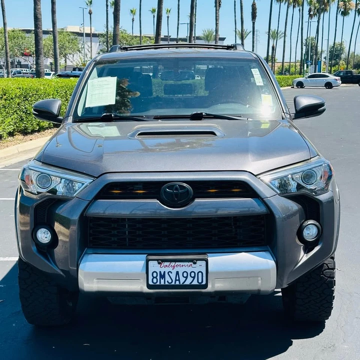 2019 Toyota 4Runner 5th Gen - Image 9 of 19
