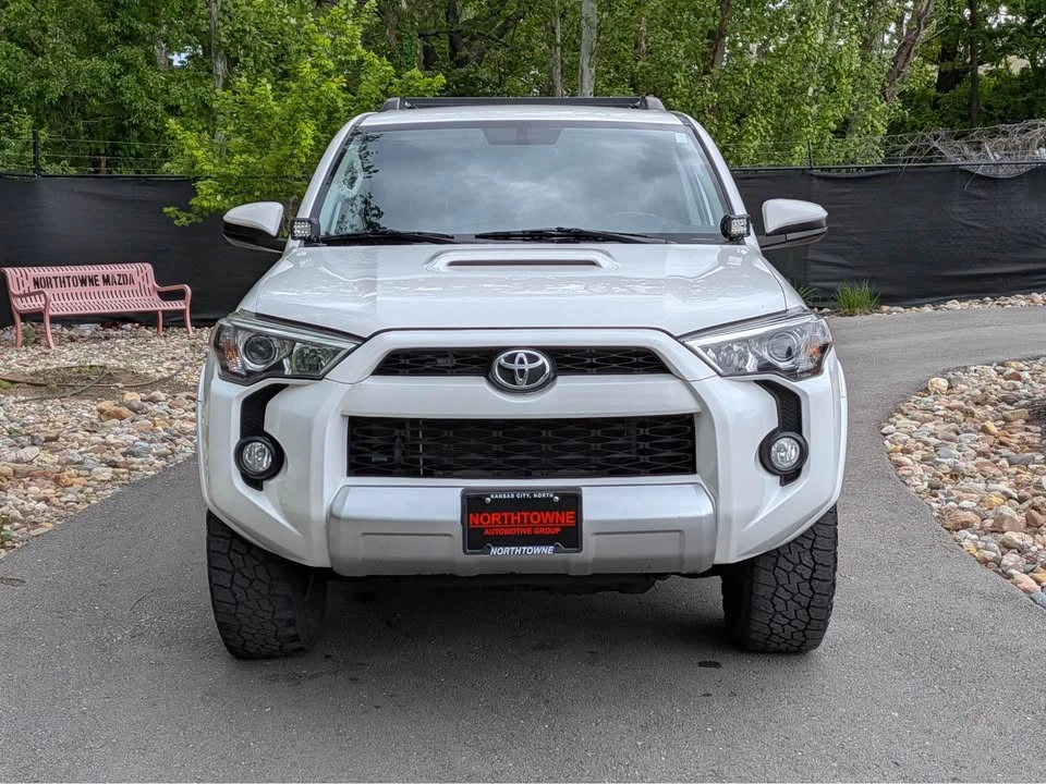 2019 Toyota 4Runner 5th Gen - Image 7 of 17