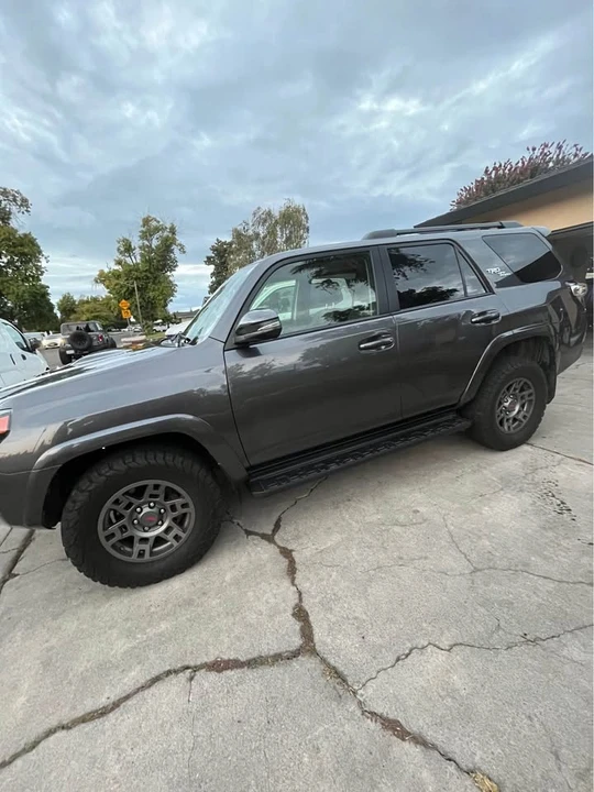 2019 Toyota 4Runner 5th Gen - Image 5 of 9