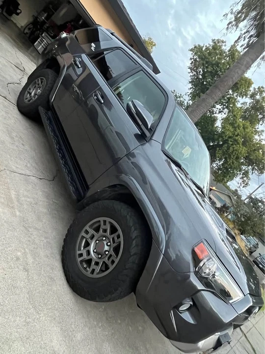 2019 Toyota 4Runner 5th Gen - Image 8 of 9