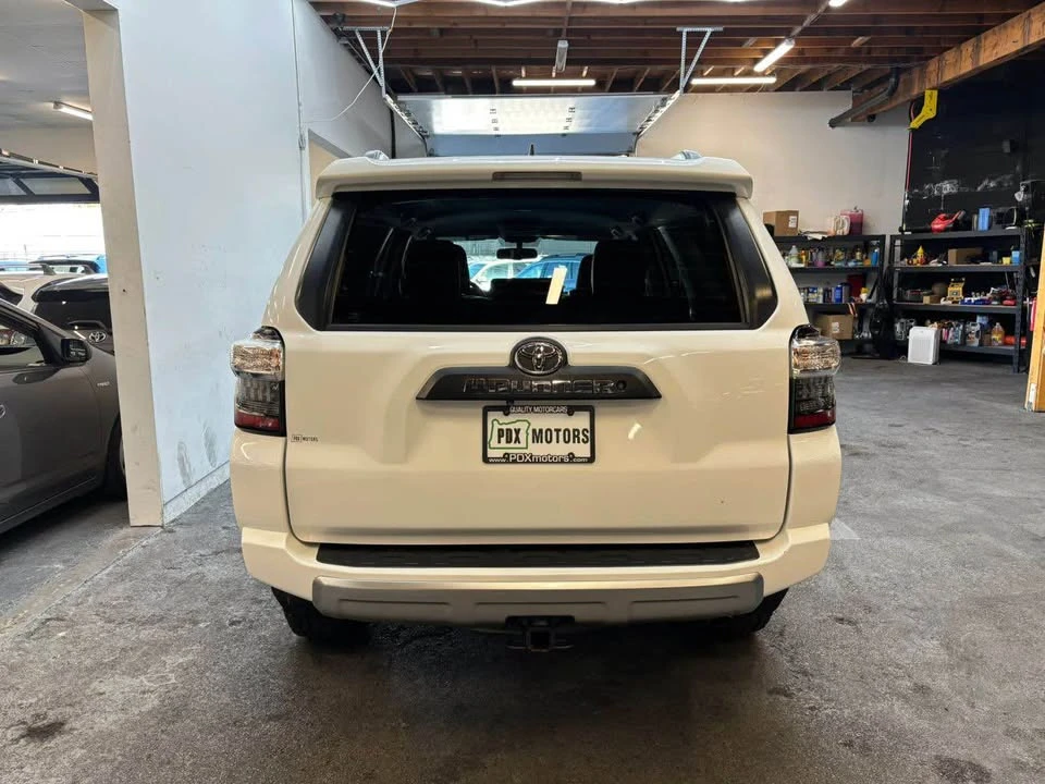 2019 Toyota 4Runner 5th Gen - Image 3 of 16