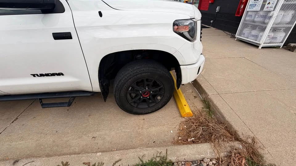 2019 Toyota 4Runner 5th Gen - Image 12 of 20