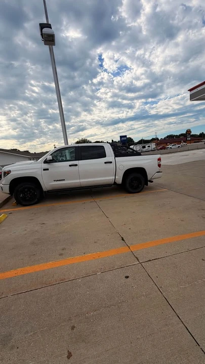 2019 Toyota 4Runner 5th Gen - Image 5 of 20