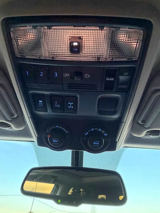 2019 Toyota 4Runner 5th Gen - Image 4 of 20