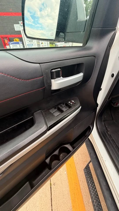 2019 Toyota 4Runner 5th Gen - Image 9 of 20