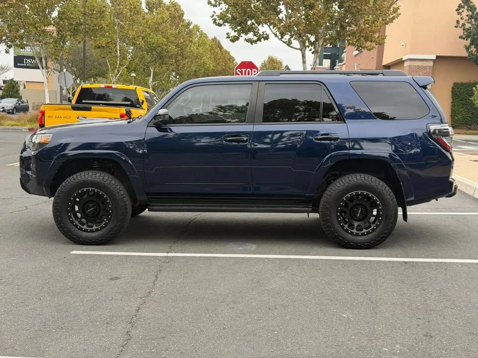 2019 Toyota 4Runner 5th Gen - Image 3 of 20